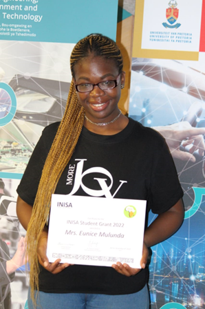 INISA-Stipendiatin Eunice Mulunda